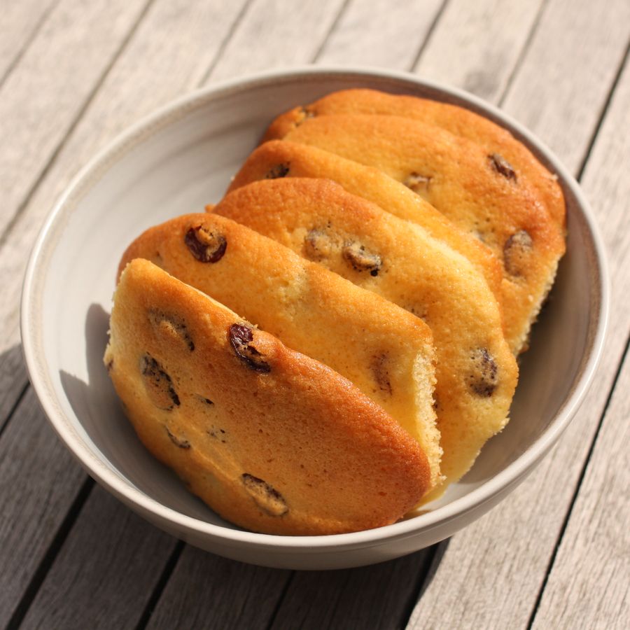 Petit Gateau Aux Raisins Secs Petit Gateau Aux Raisins Secs